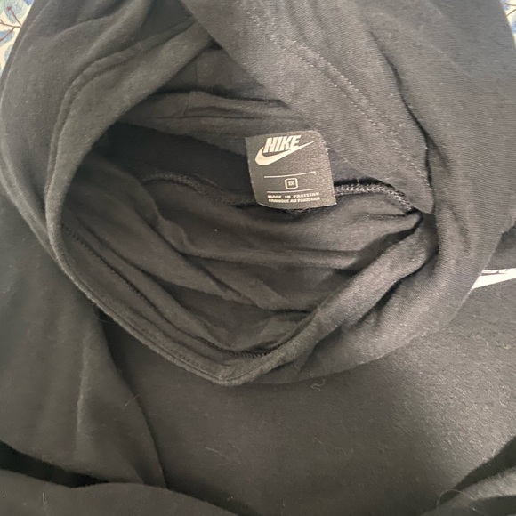 Nike Black Hoodie - Picture 3 of 4